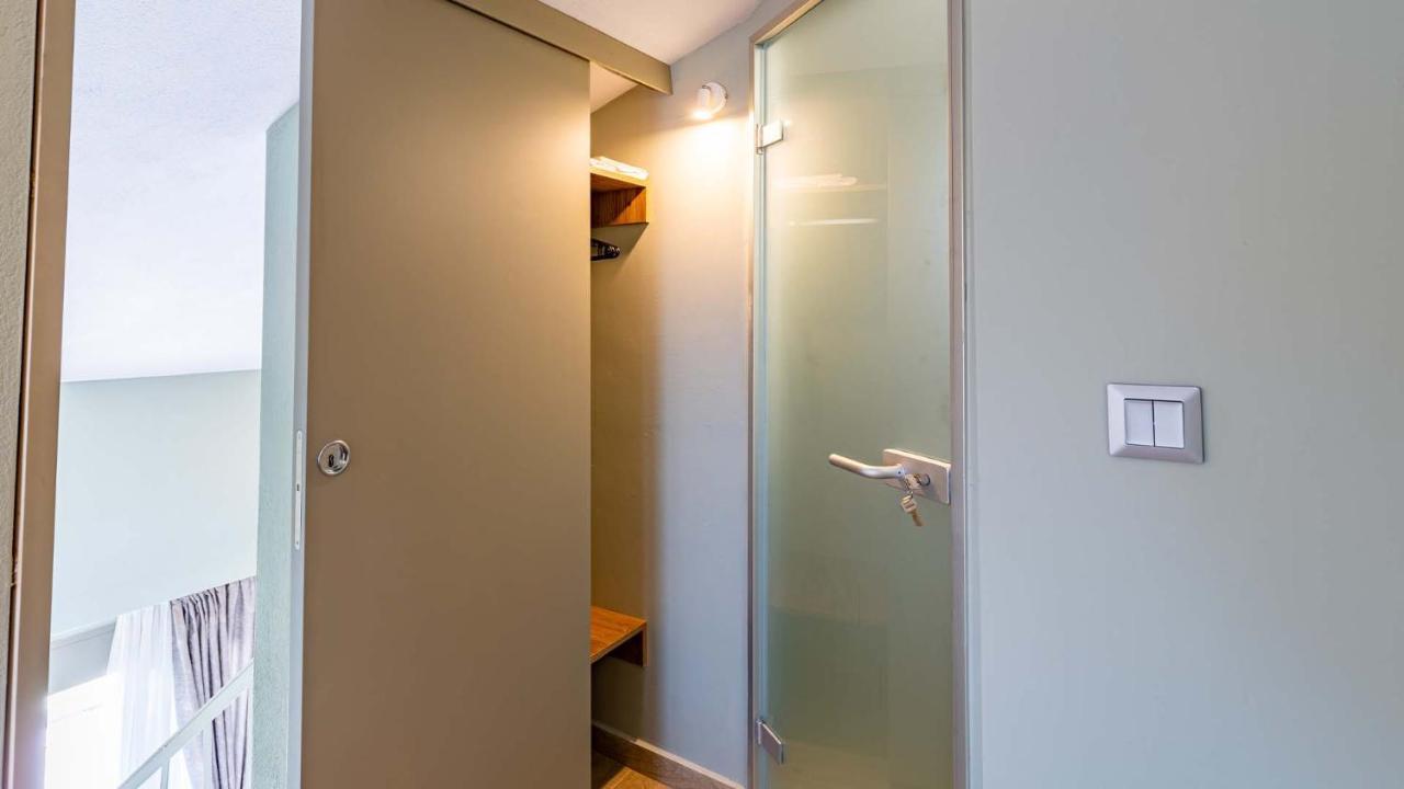 Estelle Family Luxury Apartments & Suites Gerakini Esterno foto